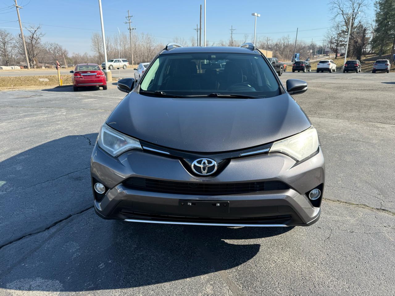 Toyota RAV4 XLE AWD 2016