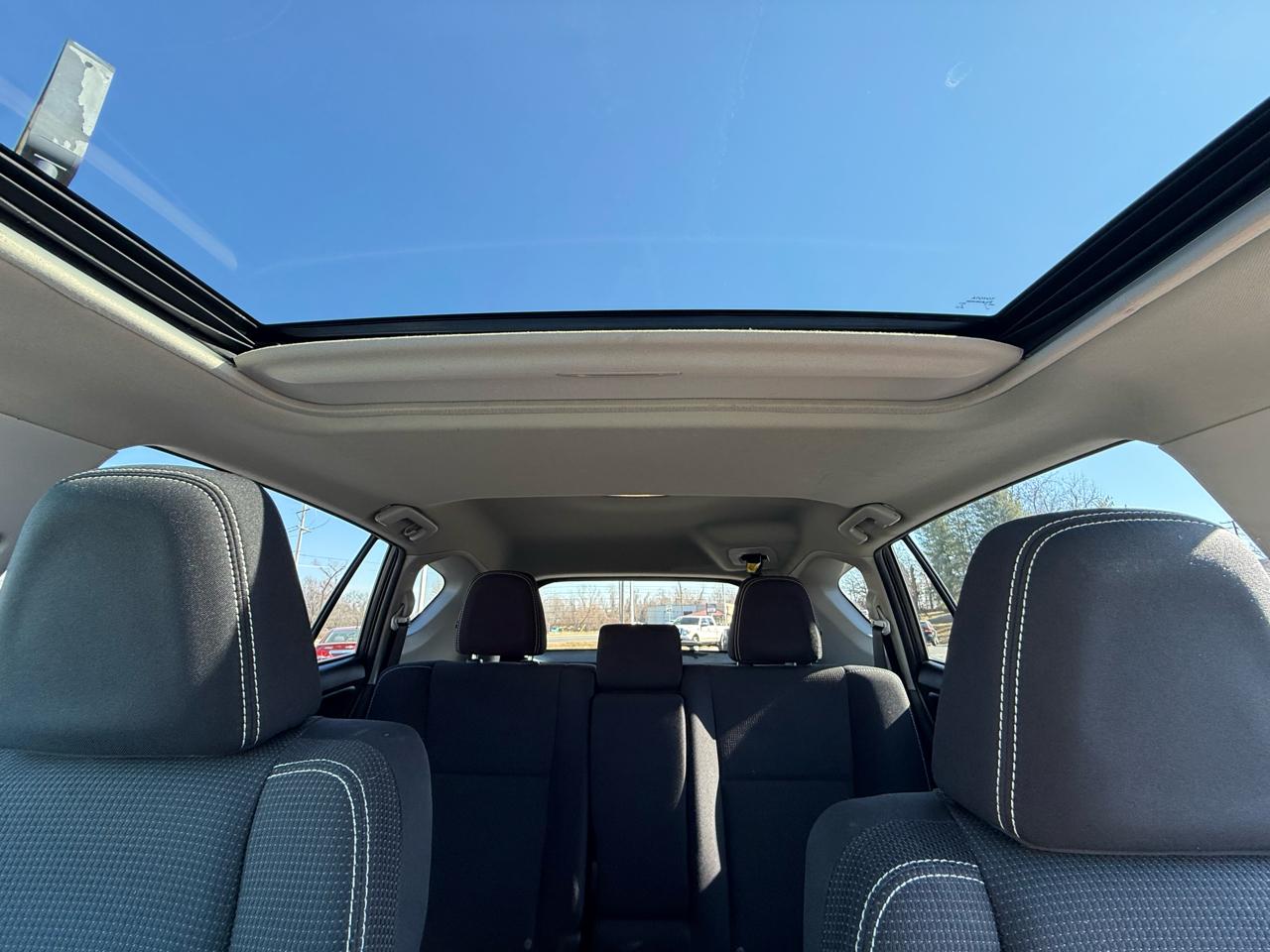 Toyota RAV4 XLE AWD 2016