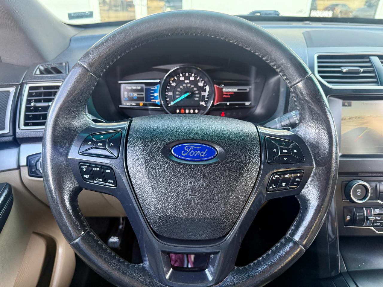 Ford Explorer XLT FWD 2016