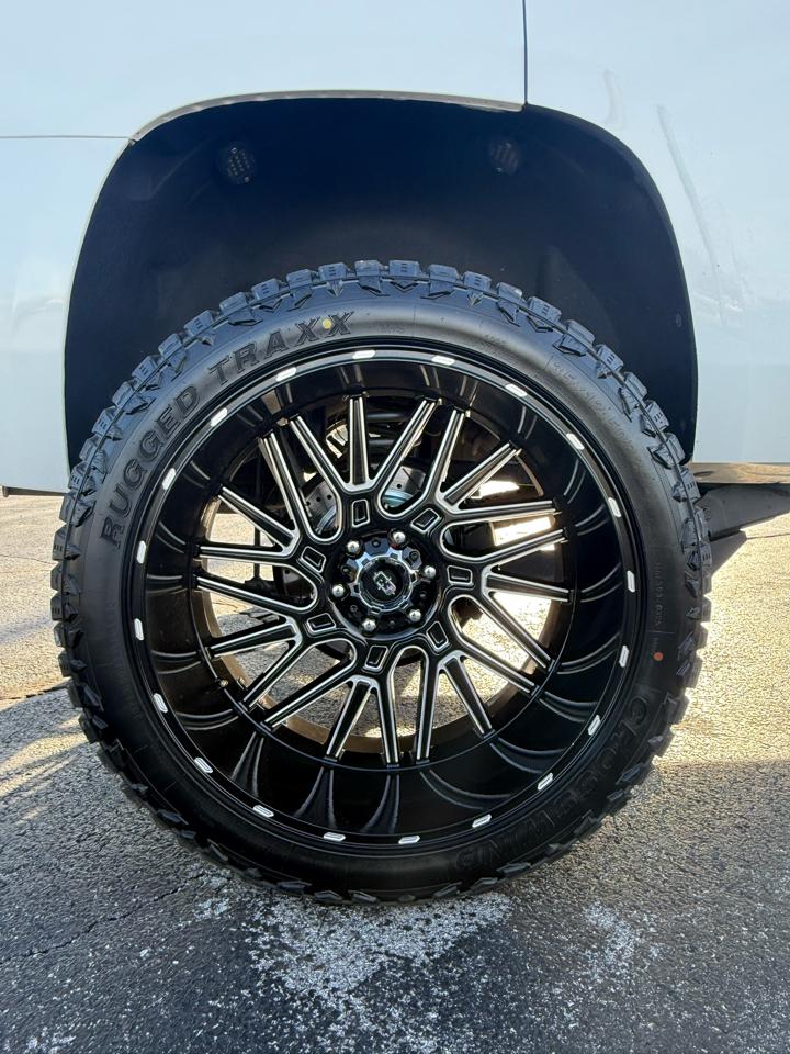 Chevrolet Tahoe LT 4WD 2015