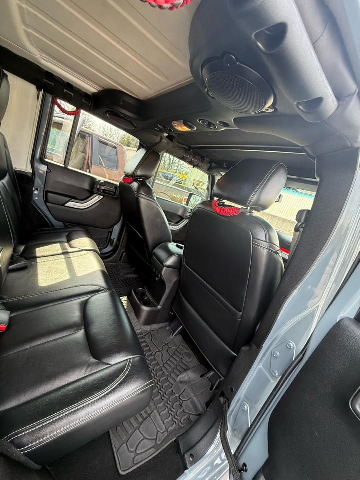 Jeep Wrangler Unlimited Rubicon 4WD 2014