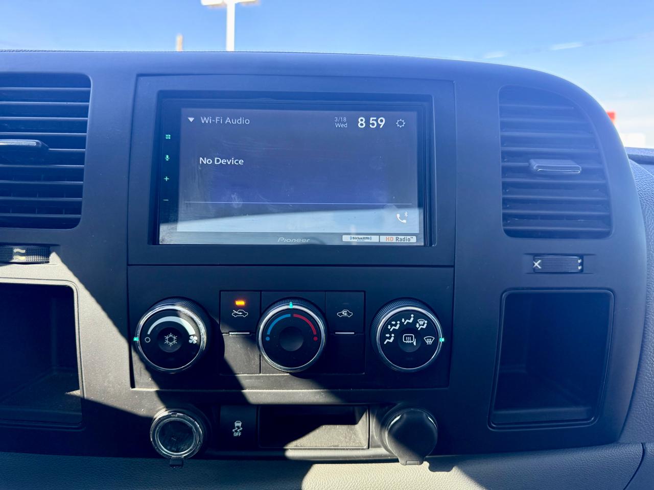 Chevrolet Silverado 1500 4WD Reg Cab 119.0" LT 2013