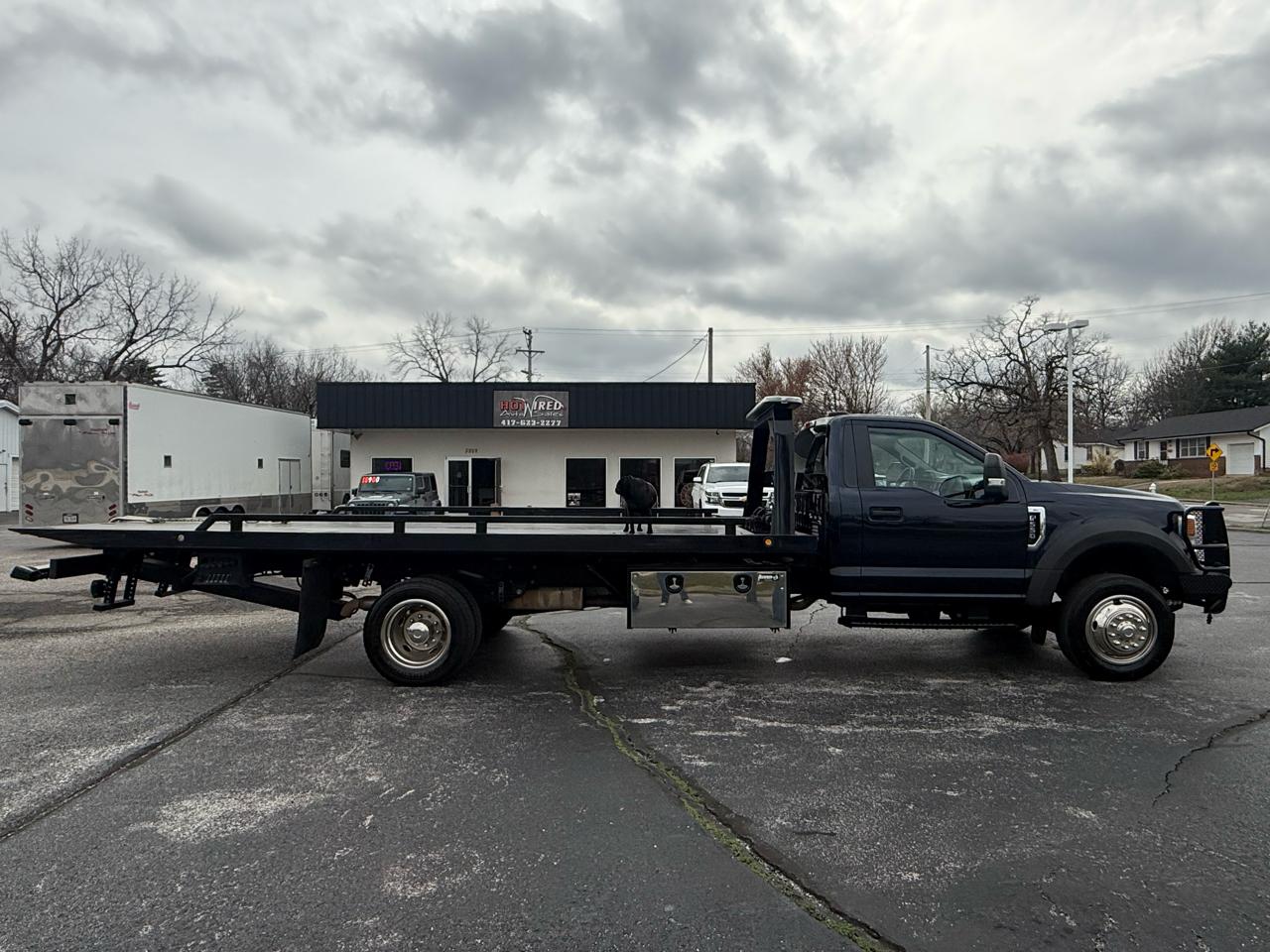 Ford F-550 Regular Cab DRW 2WD 2022