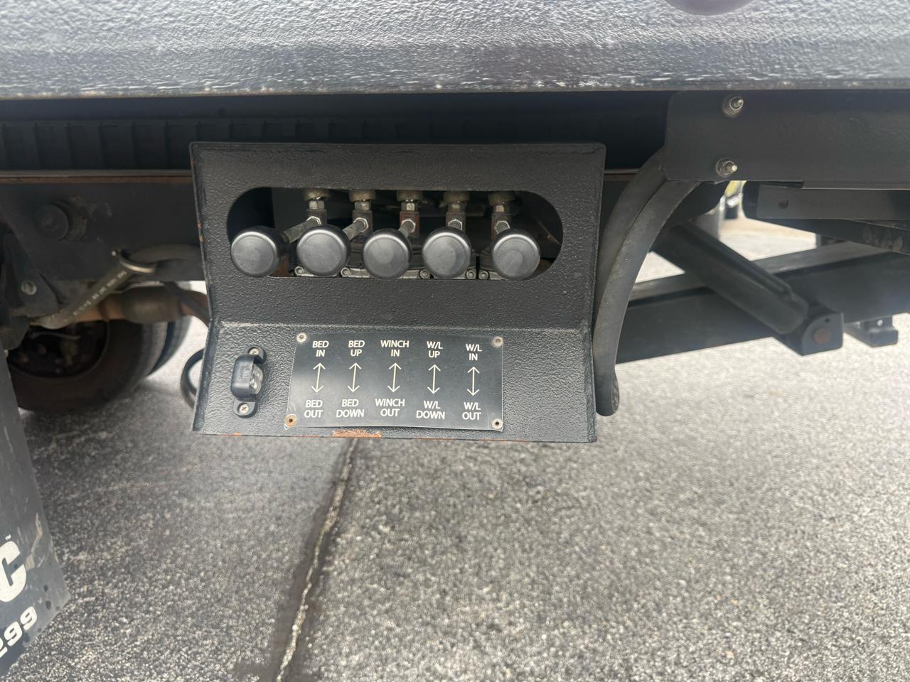 Ford F-550 Regular Cab DRW 2WD 2022