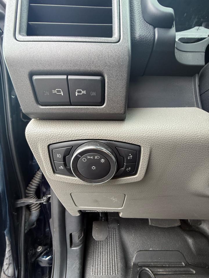 Ford F-550 Regular Cab DRW 2WD 2022