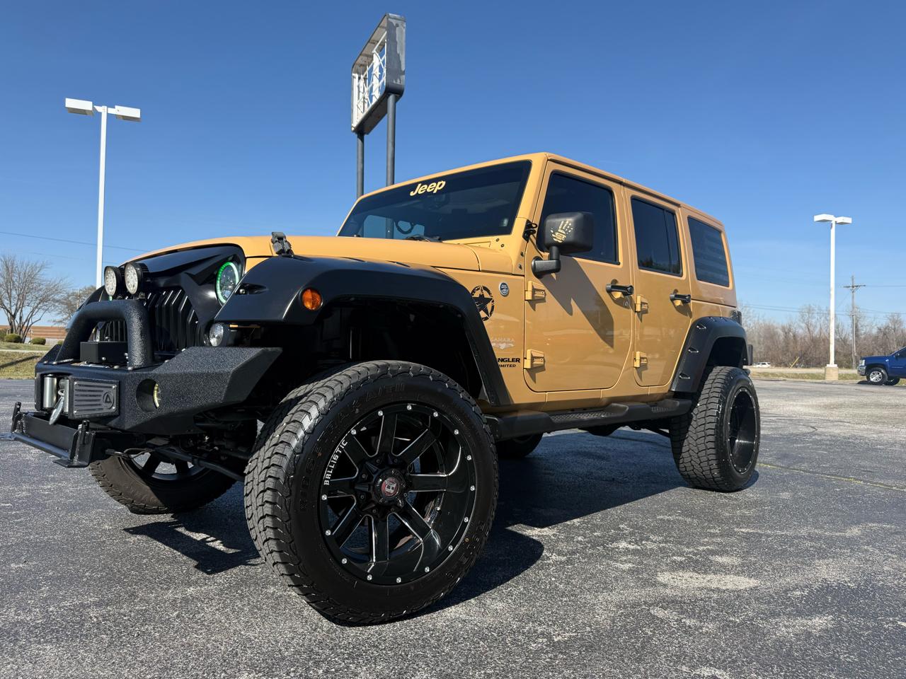 Jeep Wrangler Unlimited Sahara 4WD 2014