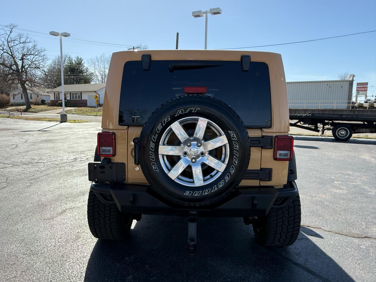 Jeep Wrangler Unlimited Sahara 4WD 2014