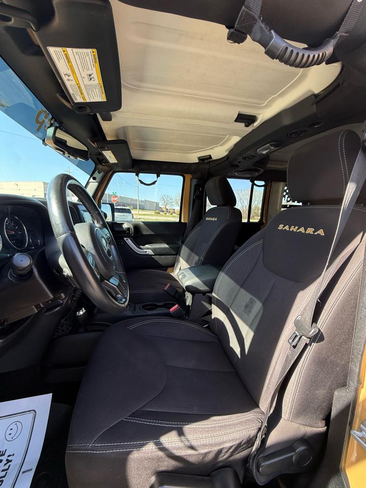 Jeep Wrangler Unlimited Sahara 4WD 2014