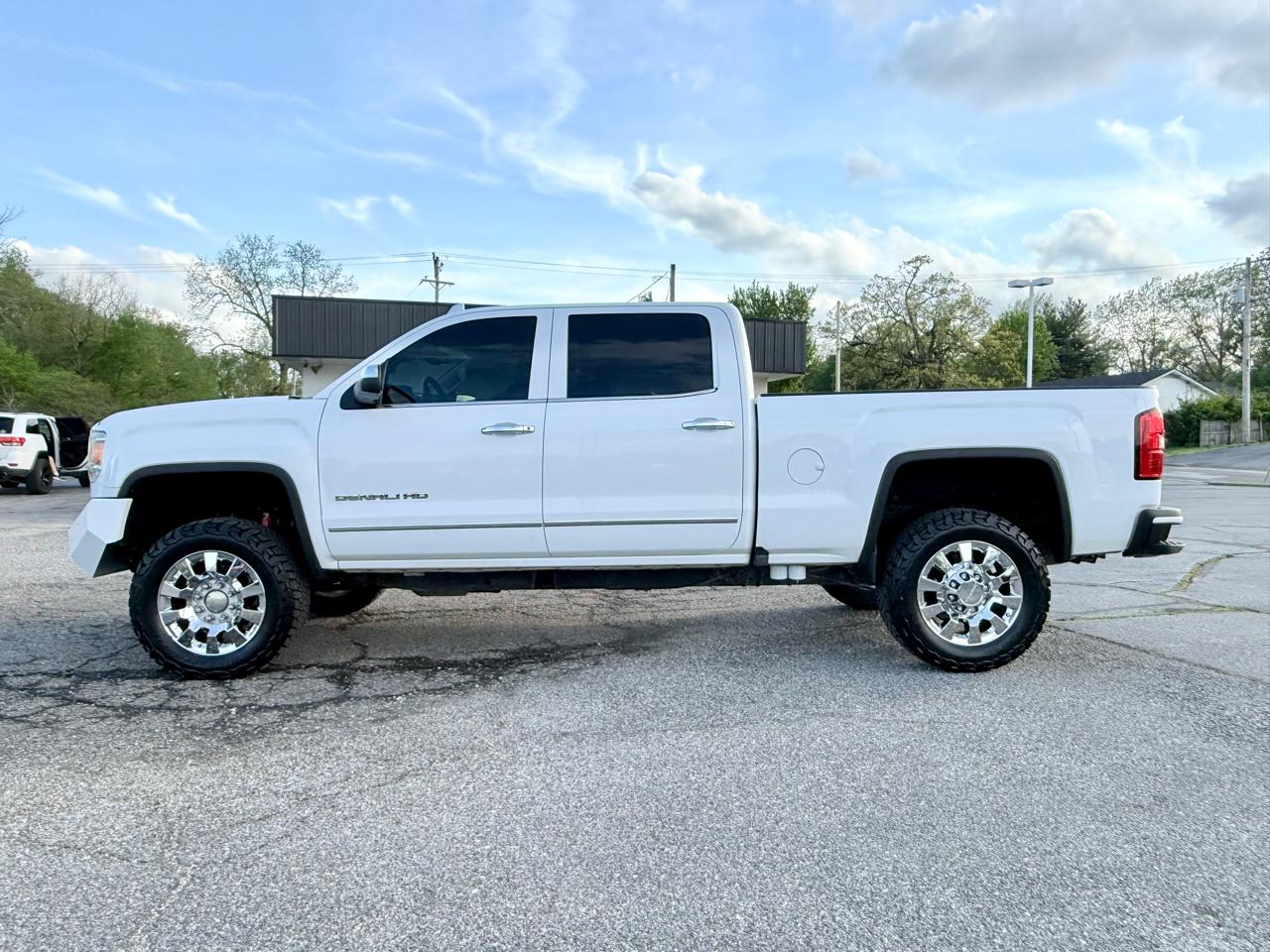 GMC Sierra 2500HD Denali Crew Cab 4WD 2016