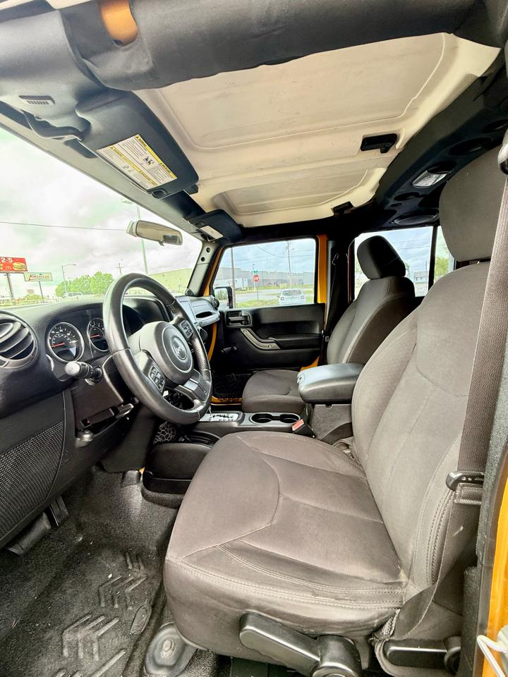 Jeep Wrangler Unlimited Sport 4WD 2014