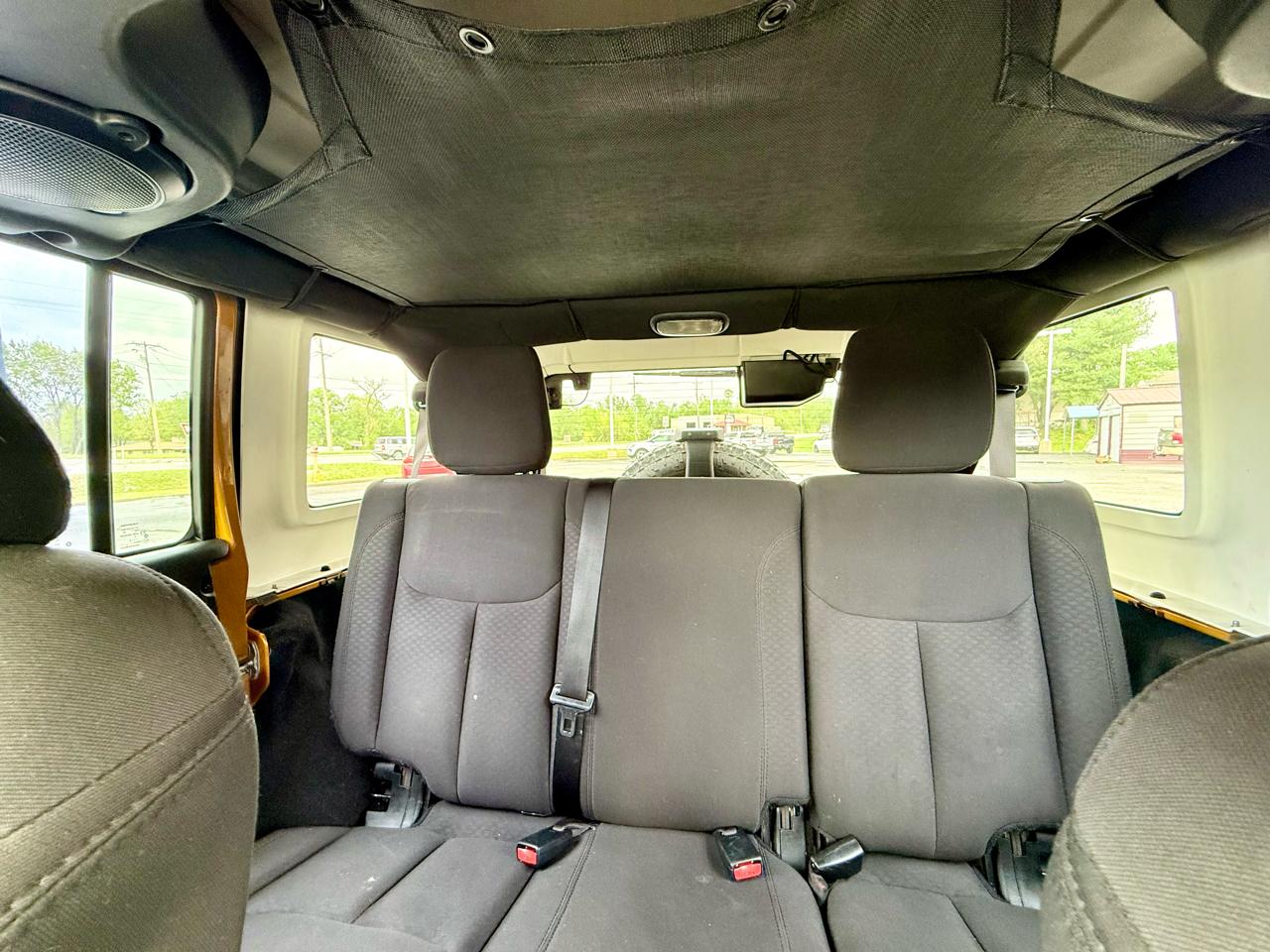 Jeep Wrangler Unlimited Sport 4WD 2014