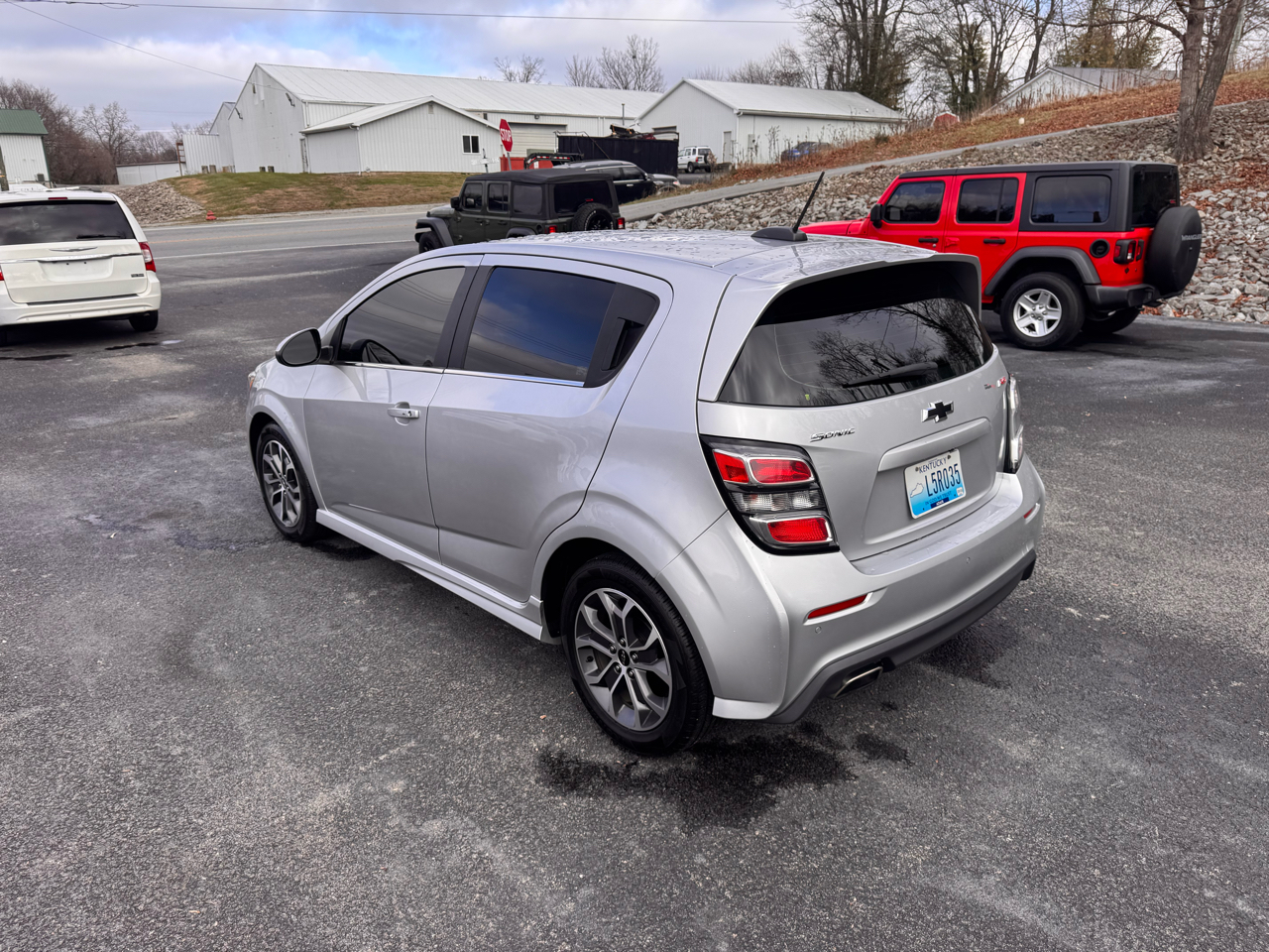 Chevrolet Sonic LT Auto 5-Door 2020
