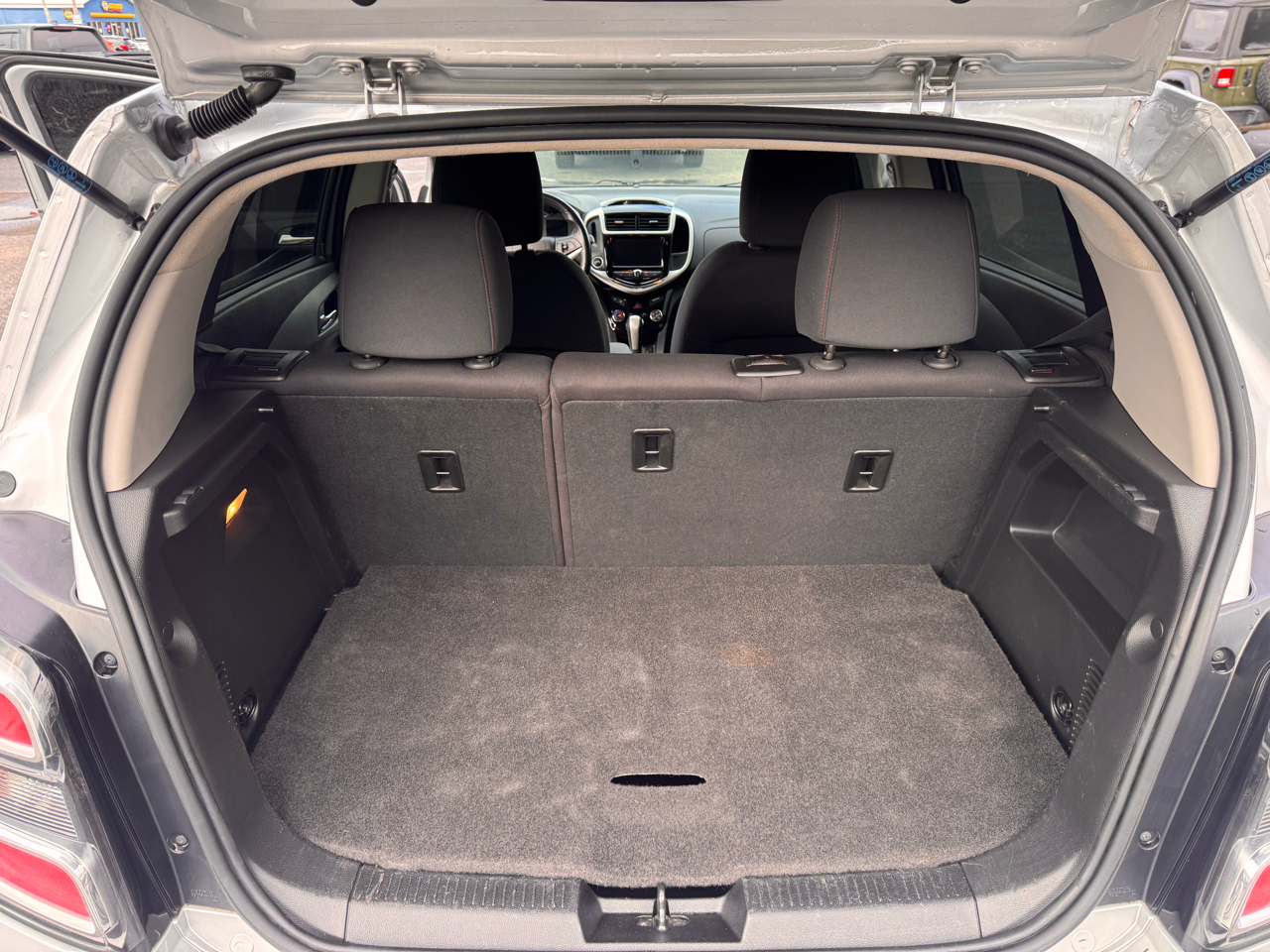 Chevrolet Sonic LT Auto 5-Door 2020