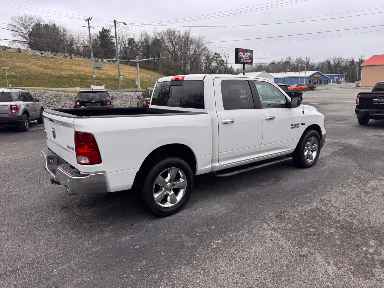 RAM 1500 SLT Crew Cab SWB 4WD 2018