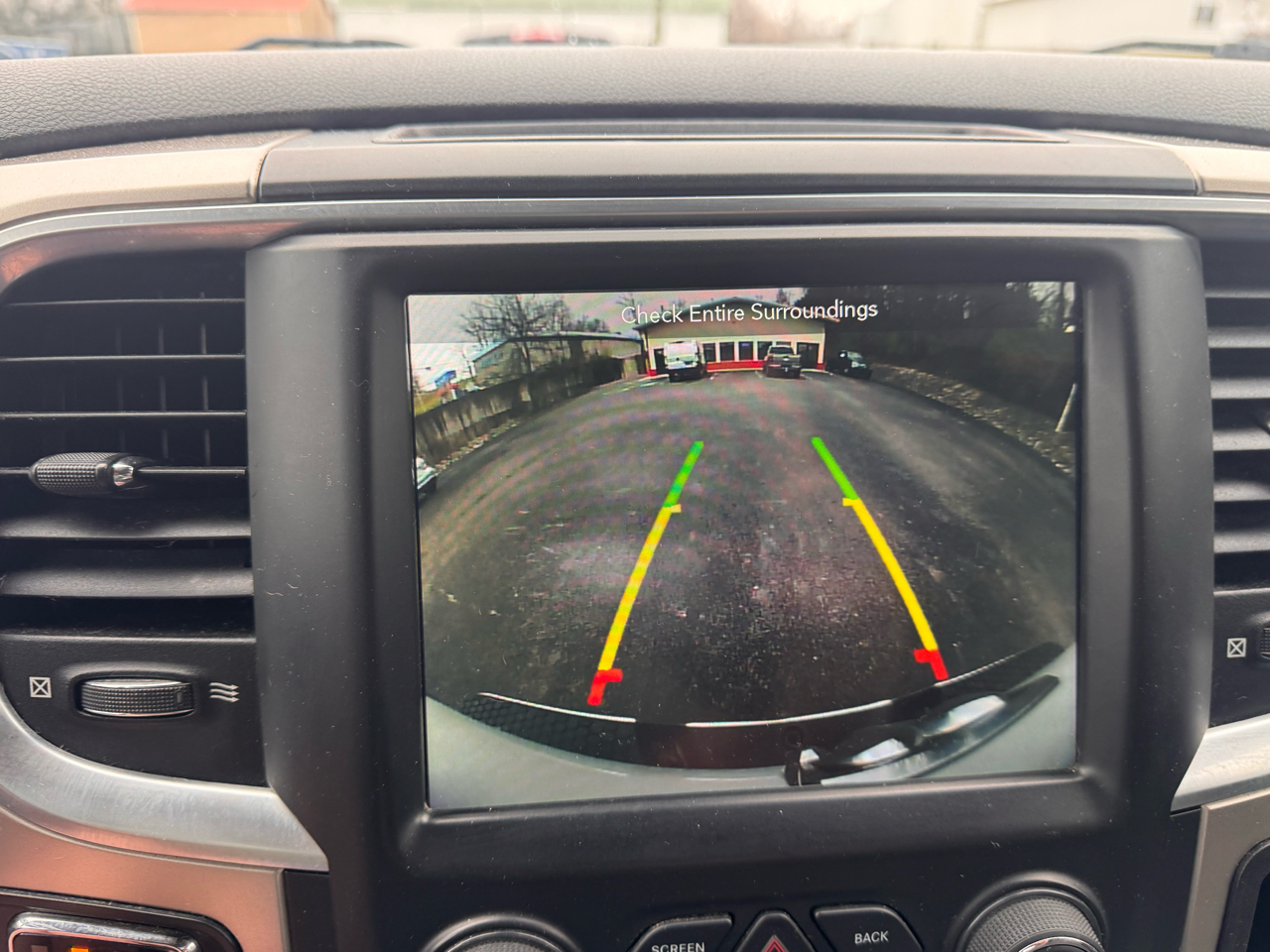 RAM 1500 SLT Crew Cab SWB 4WD 2018