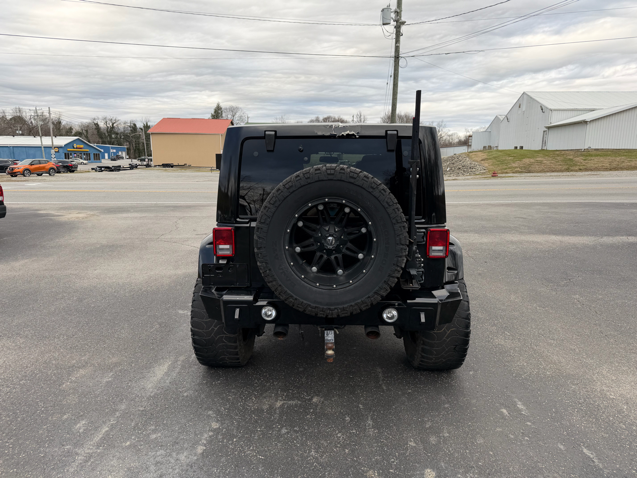 Jeep Wrangler Unlimited Sahara 4WD 2013