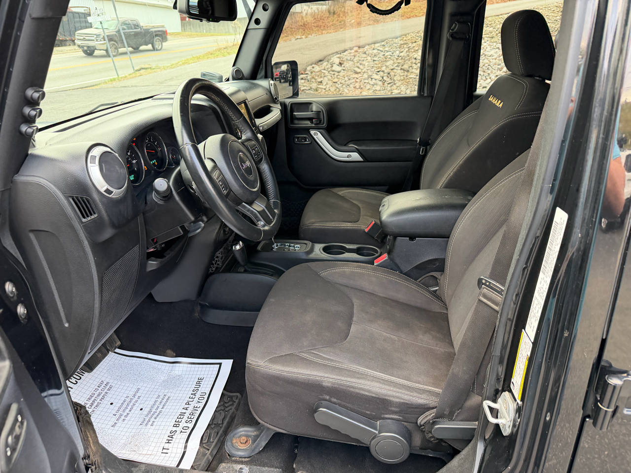 Jeep Wrangler Unlimited Sahara 4WD 2013