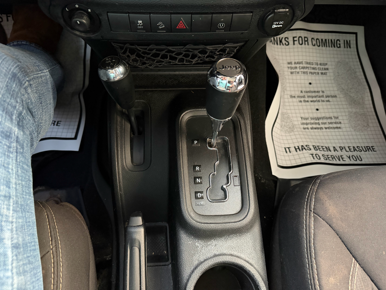 Jeep Wrangler Unlimited Sahara 4WD 2013