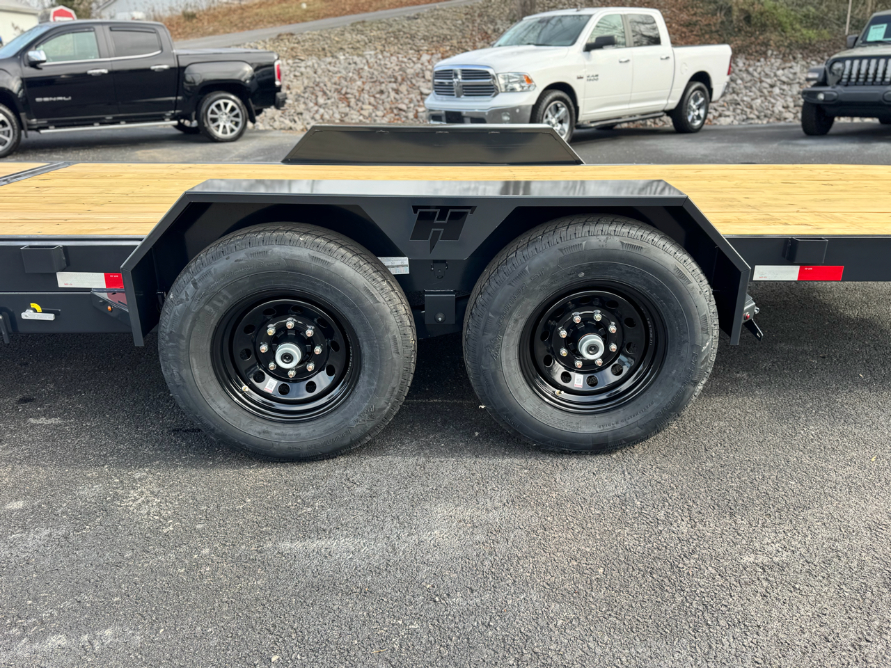Hillcrest Trailers Partial Tilt  2026