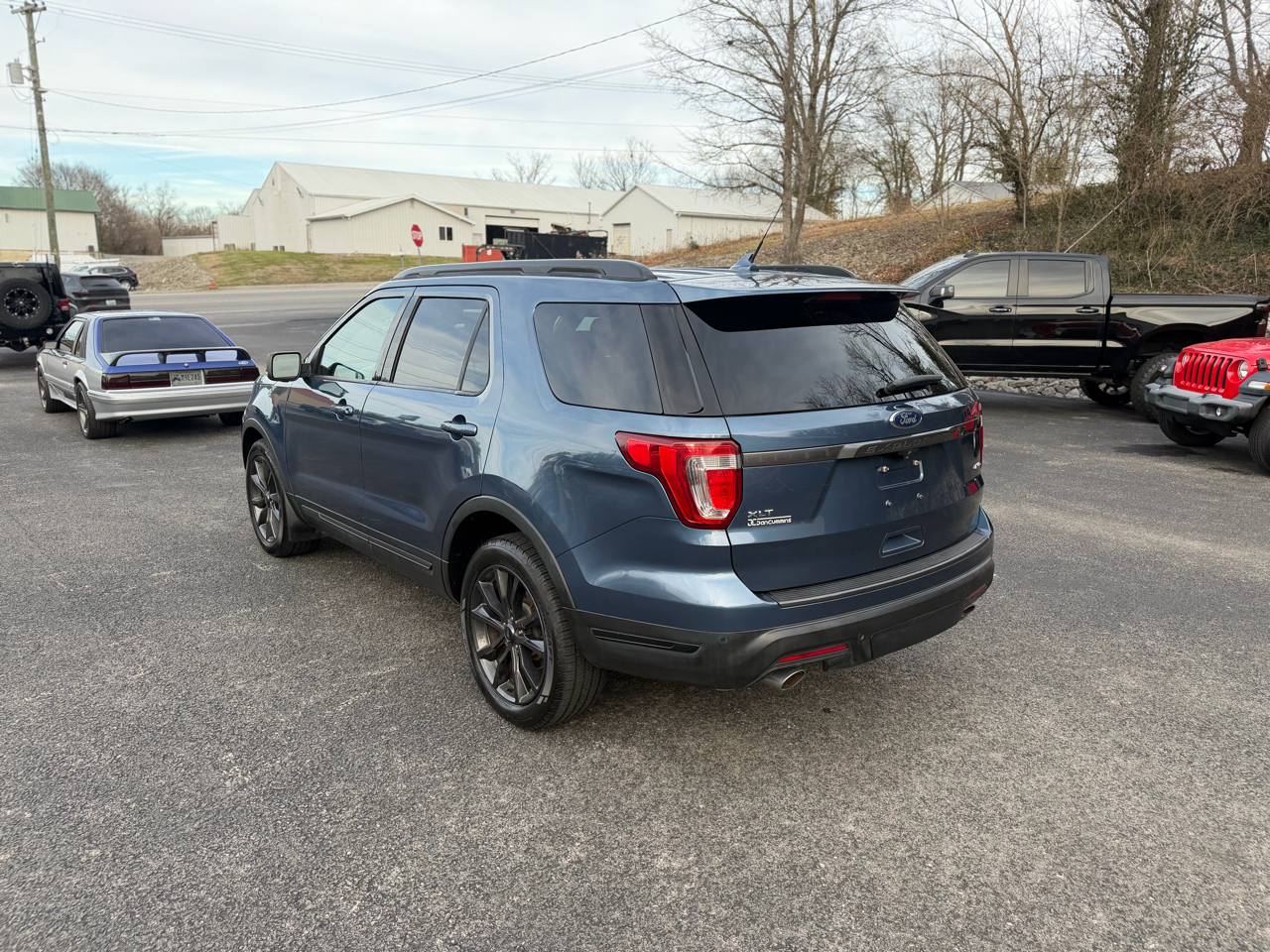 Ford Explorer XLT 4WD 2018