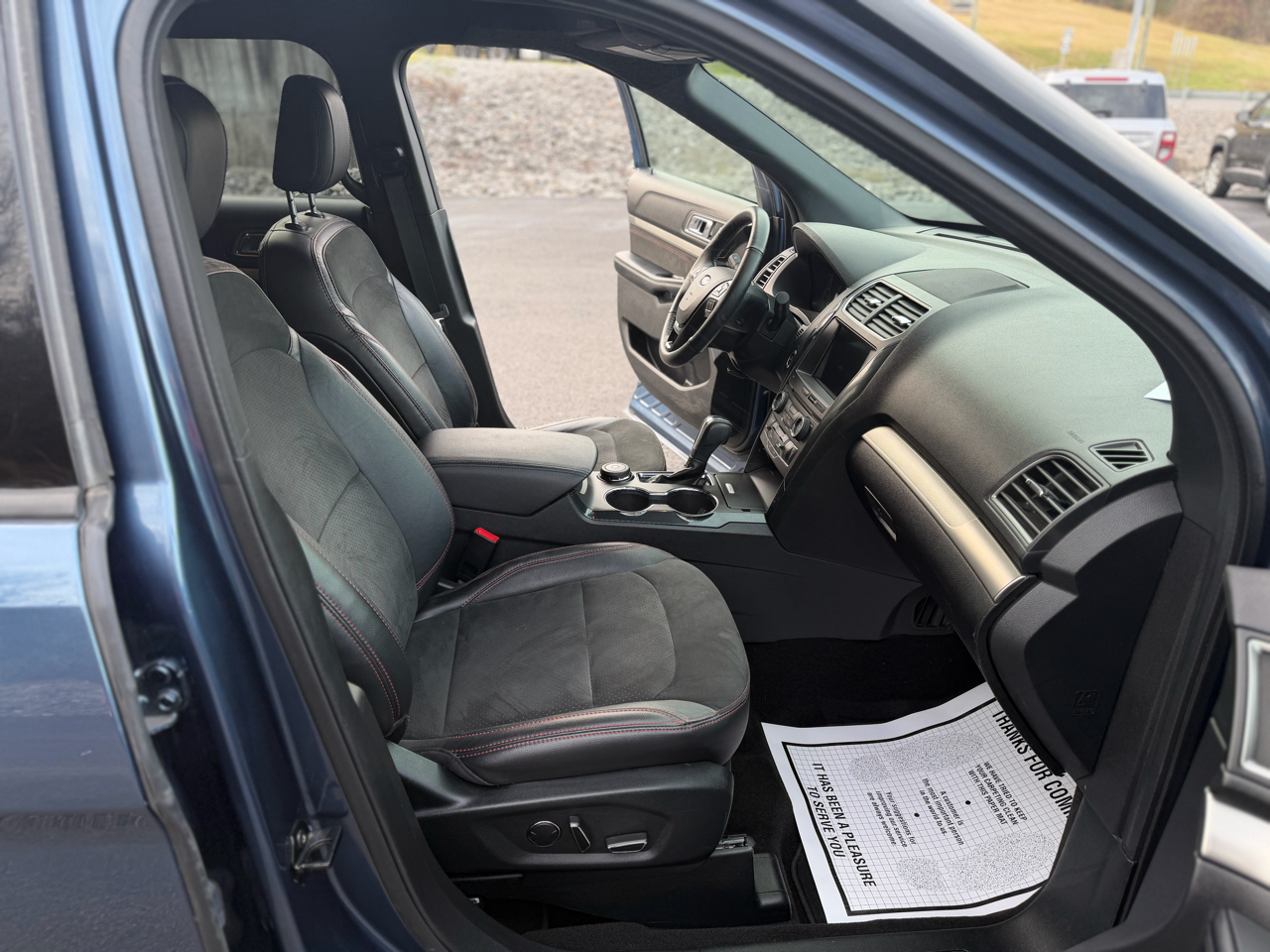 Ford Explorer XLT 4WD 2018