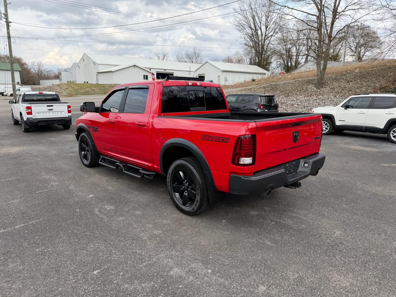 RAM 1500 Classic Warlock 4x4 Crew Cab 5'7" Box 2022