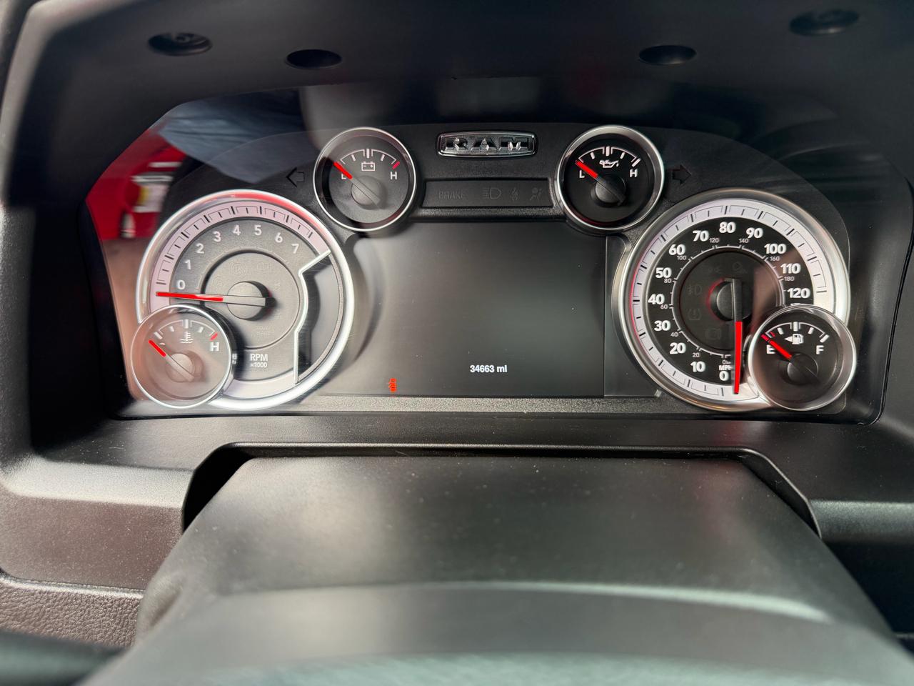 RAM 1500 Classic Warlock 4x4 Crew Cab 5'7" Box 2022