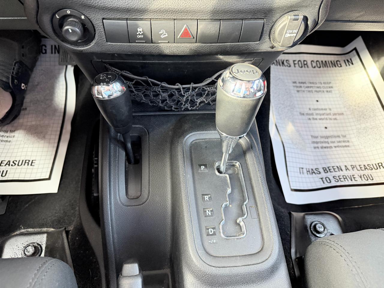 Jeep Wrangler Unlimited Sport 4WD 2012