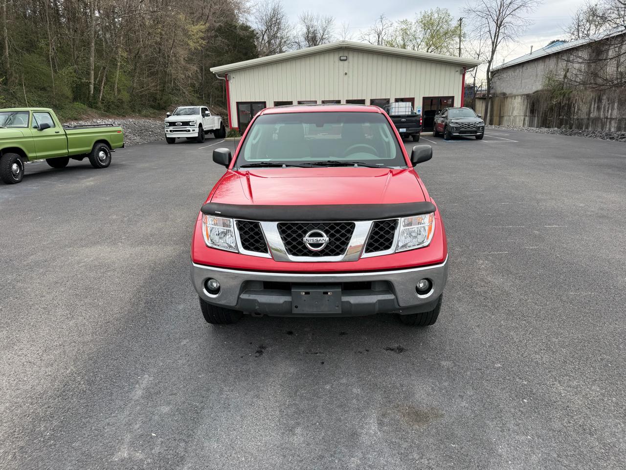Nissan Frontier SE Crew Cab 4WD 2005
