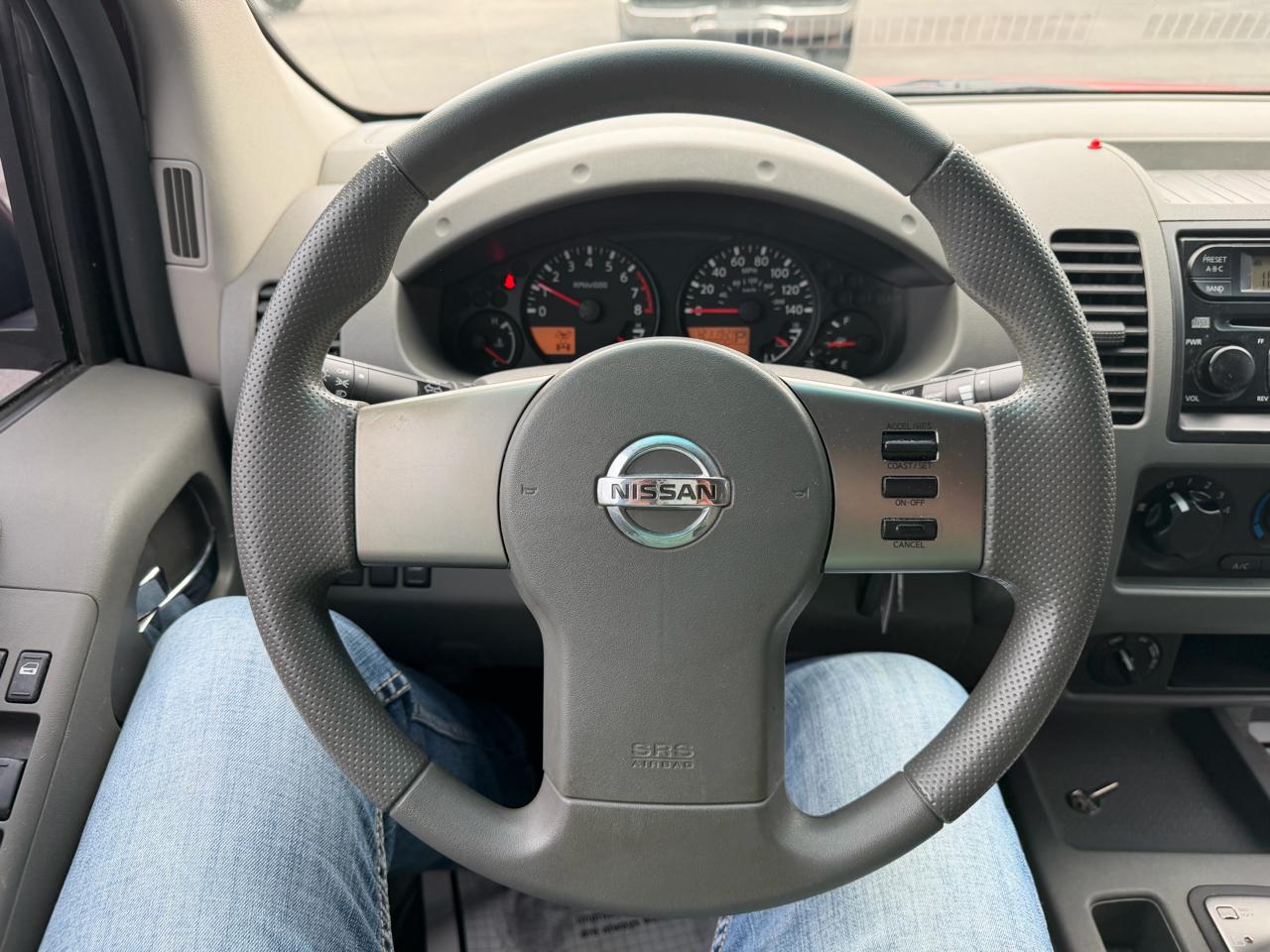 Nissan Frontier SE Crew Cab 4WD 2005