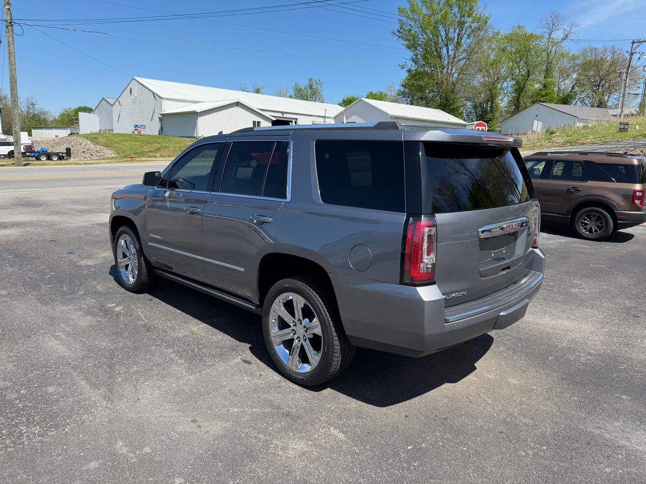 GMC Yukon Denali Ultimate 4WD 2018