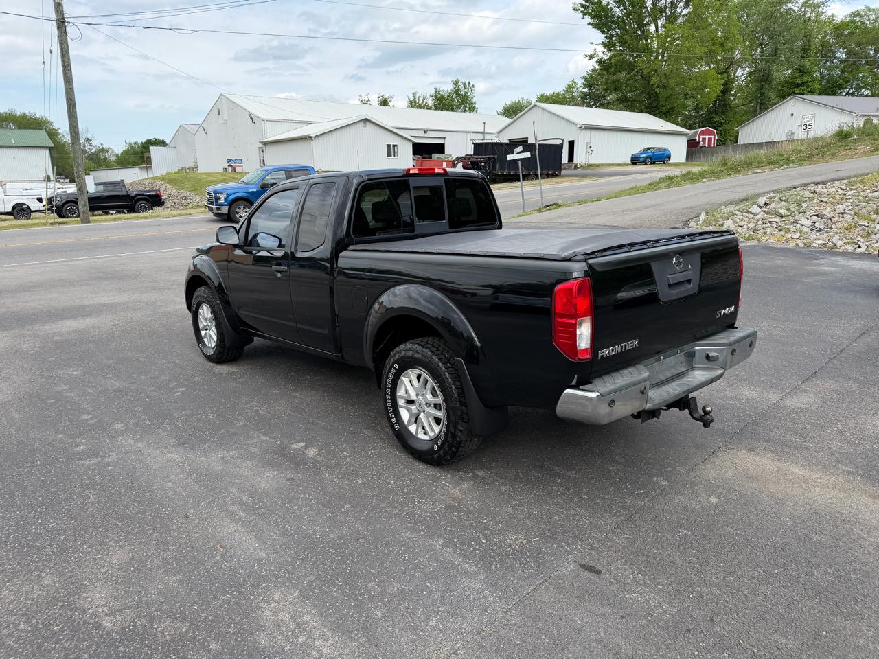 Nissan Frontier 4WD King Cab Auto SV 2014