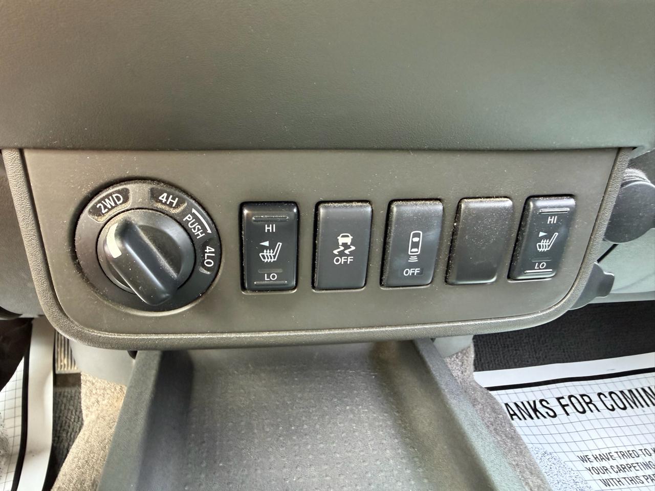 Nissan Frontier 4WD King Cab Auto SV 2014