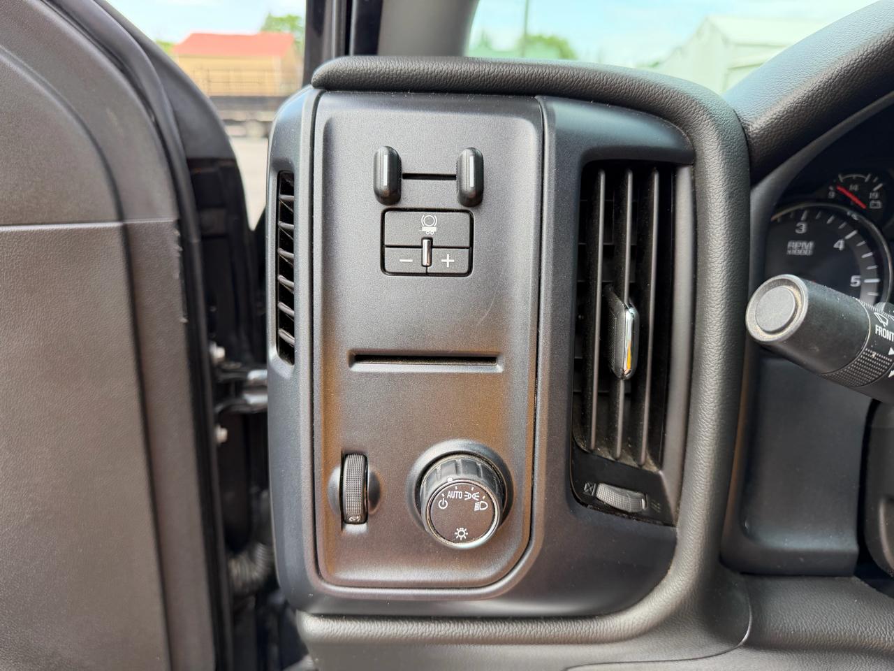 GMC Sierra 2500HD Base Crew Cab 4WD 2019