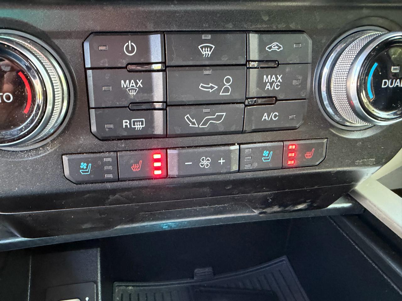 Ford F-150 Lariat SuperCrew 5.5-ft. Bed 4WD 2020