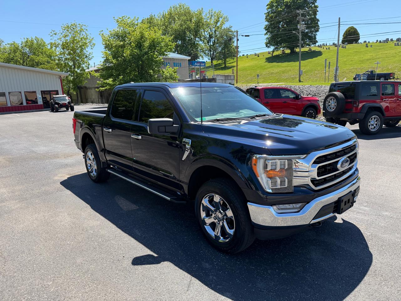 Ford F-150 FX4 SuperCrew 5.5-ft. Bed 4WD 2022
