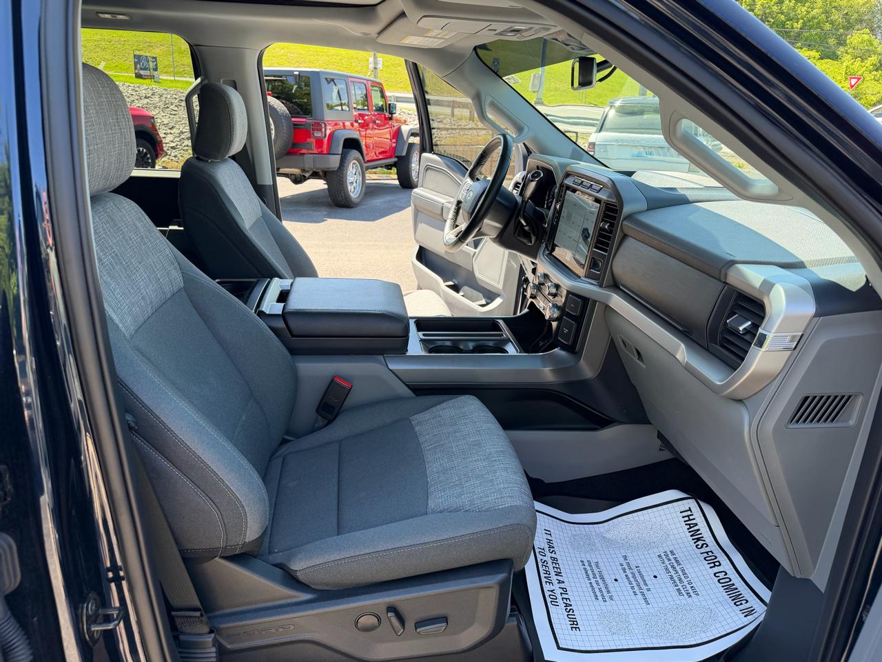 Ford F-150 FX4 SuperCrew 5.5-ft. Bed 4WD 2022