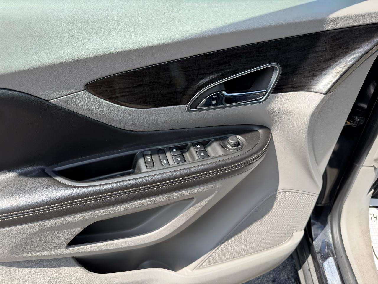 Buick Encore Convenience FWD 2014