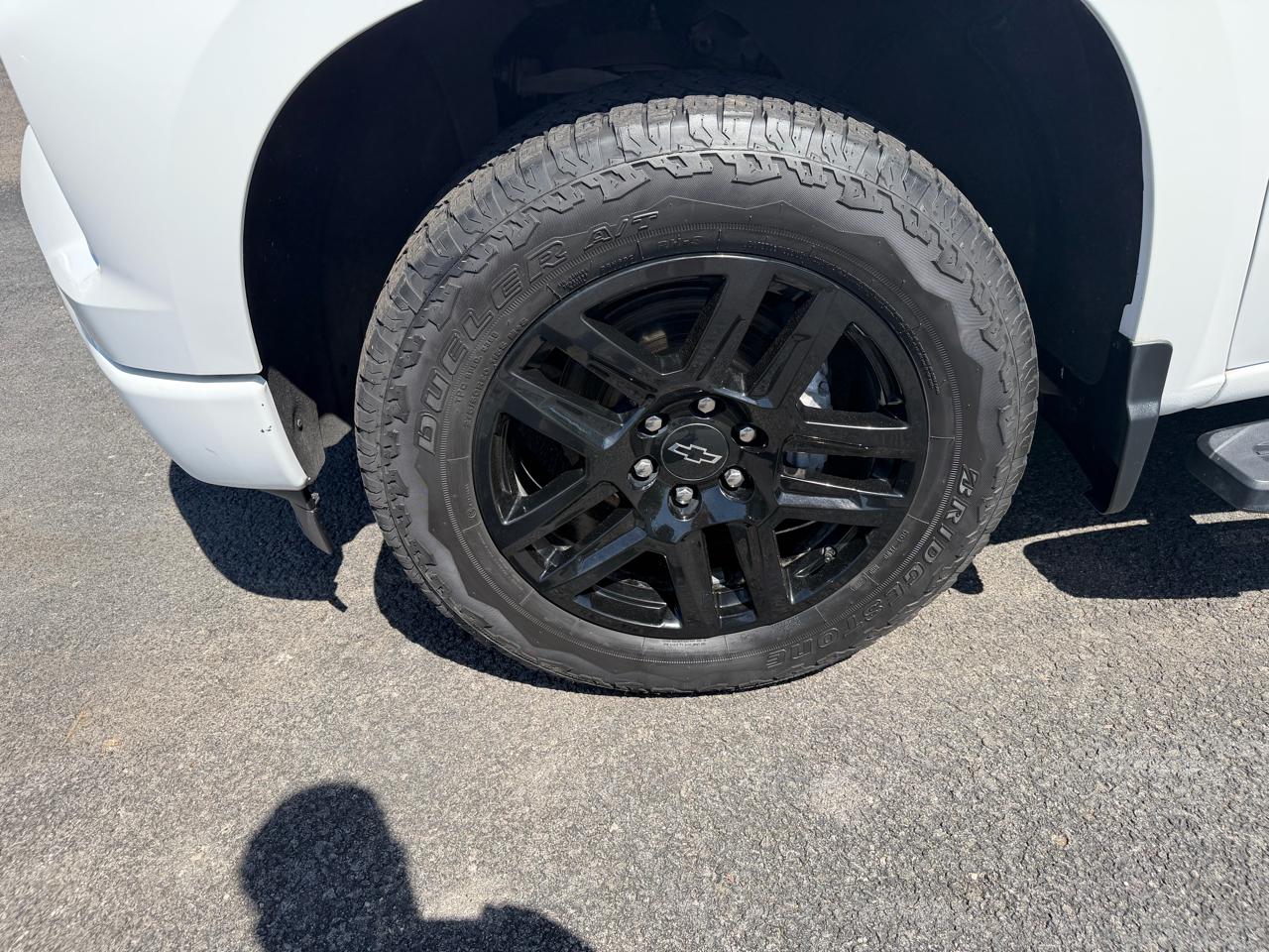 Chevrolet Silverado 1500 RST Crew Cab 4WD 2024