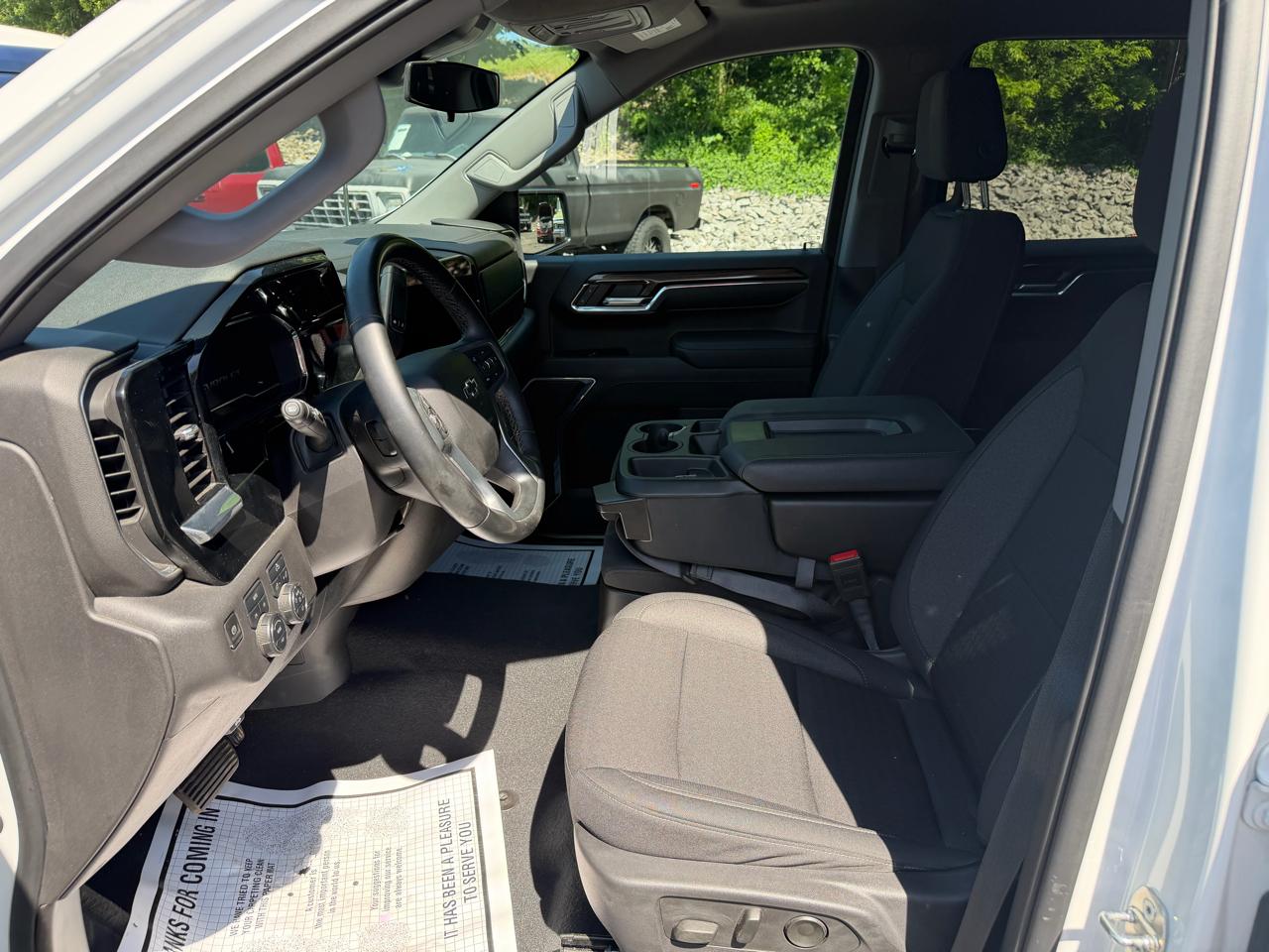 Chevrolet Silverado 1500 RST Crew Cab 4WD 2024