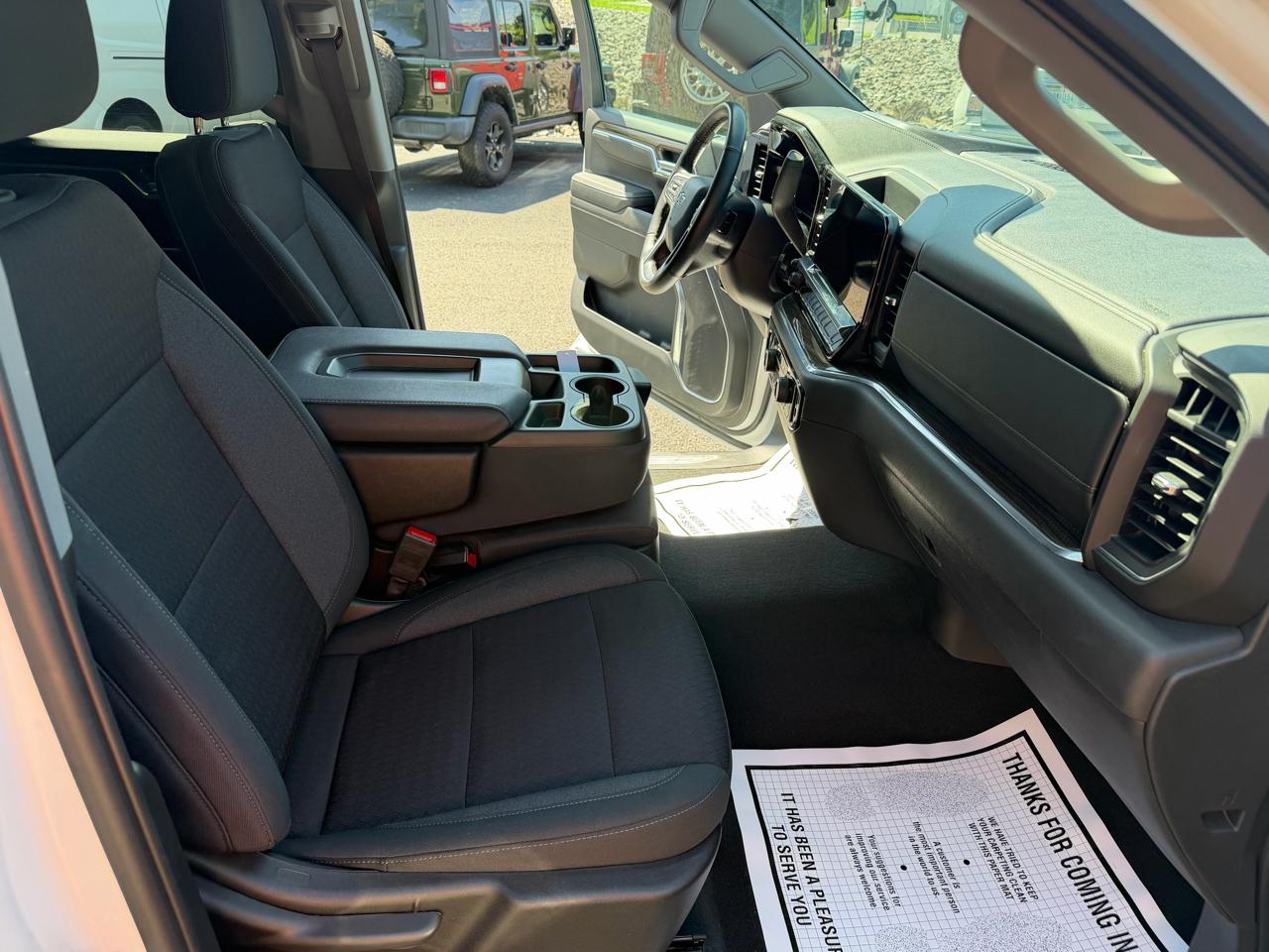 Chevrolet Silverado 1500 RST Crew Cab 4WD 2024