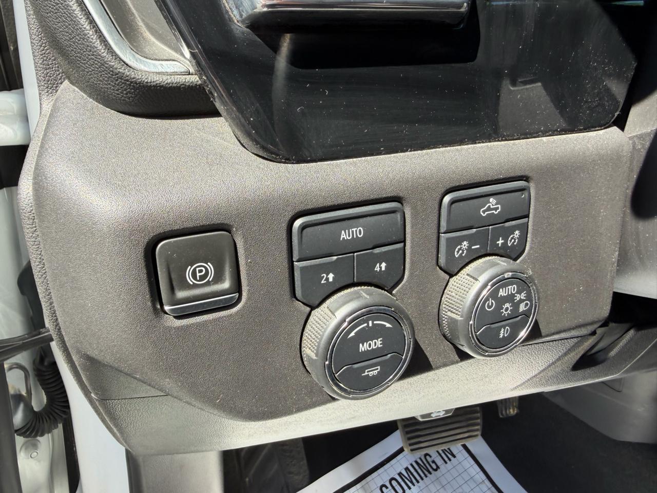Chevrolet Silverado 1500 RST Crew Cab 4WD 2024