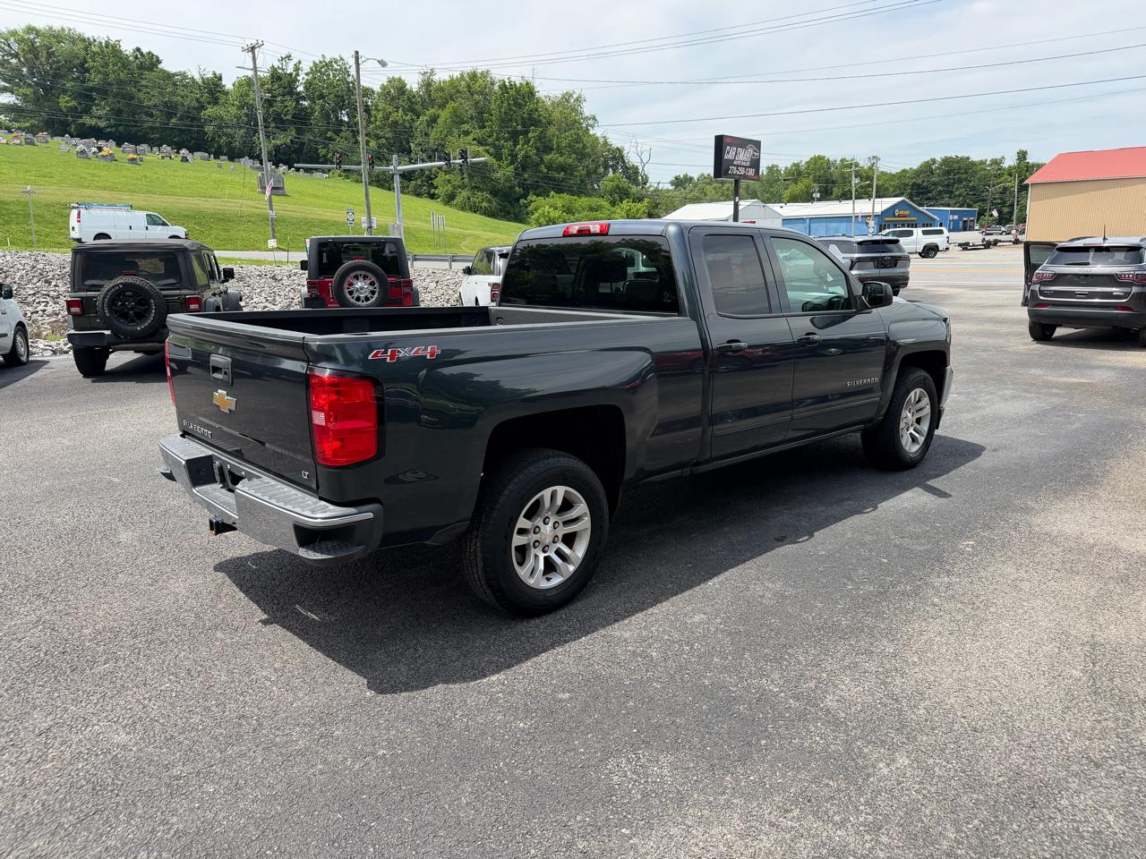 Chevrolet Silverado 1500 LT Double Cab 4WD 2017