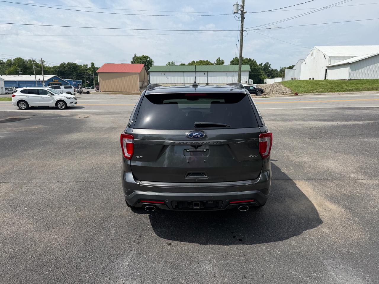 Ford Explorer XLT 4WD 2018