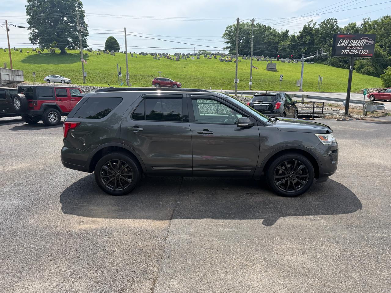 Ford Explorer XLT 4WD 2018