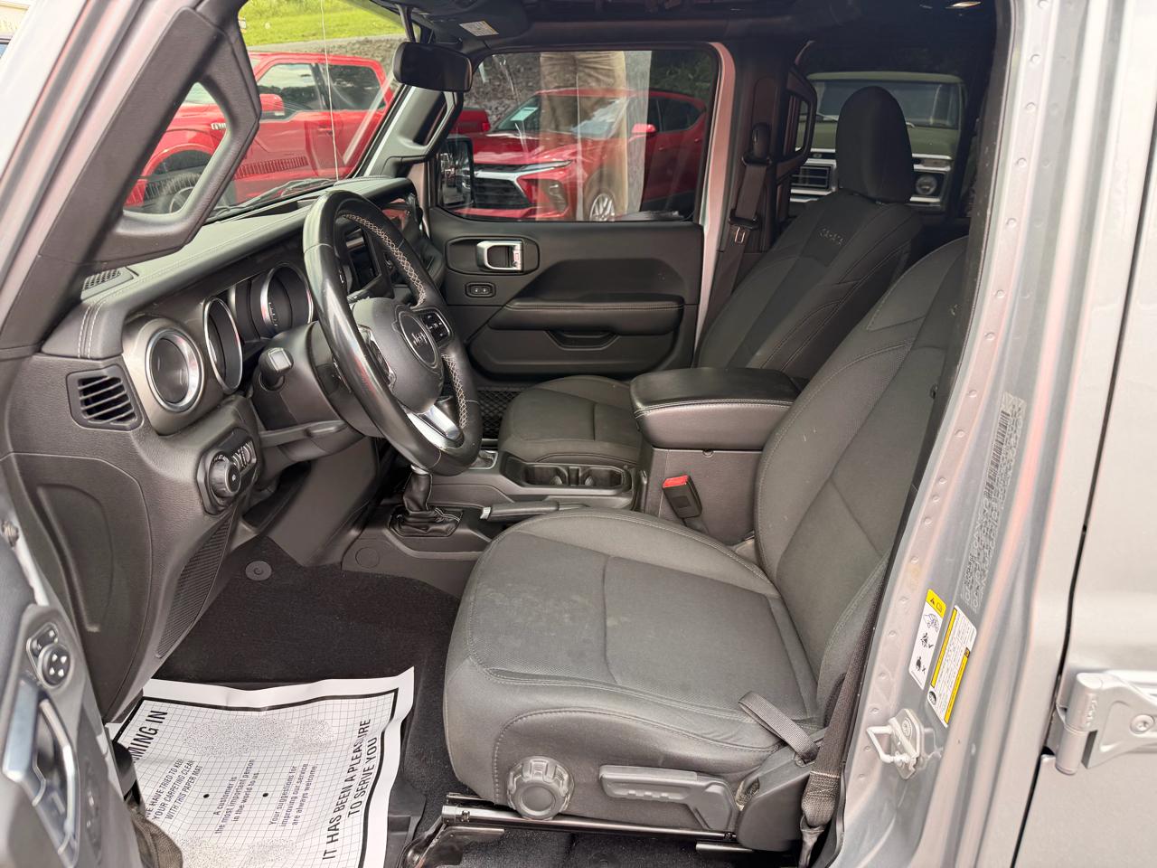 Jeep Wrangler Unlimited Sahara 2018