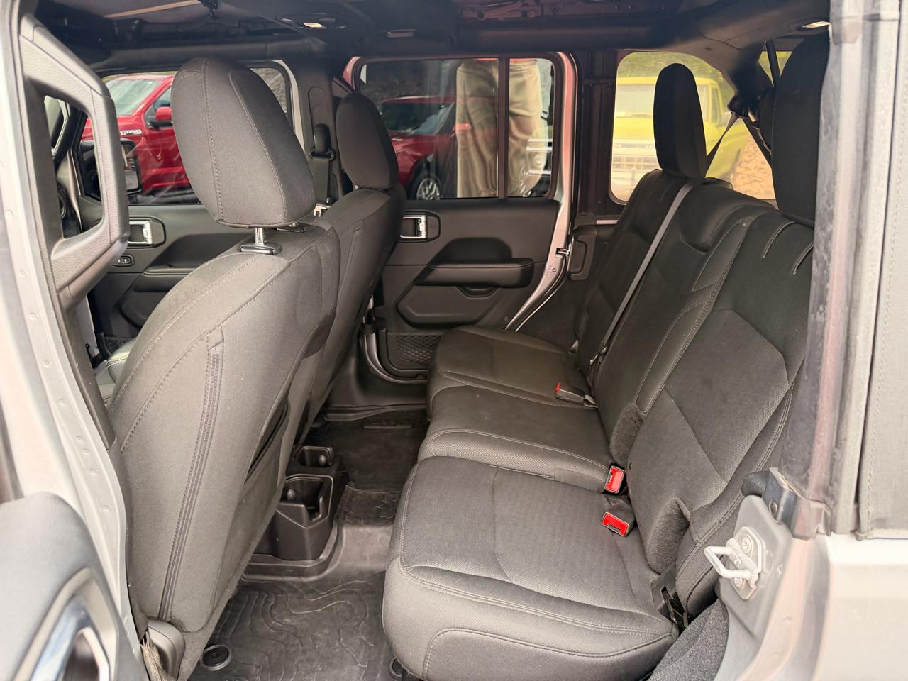 Jeep Wrangler Unlimited Sahara 2018