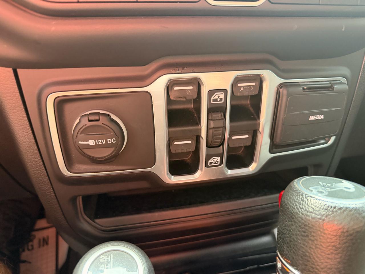 Jeep Wrangler Unlimited Sahara 2018