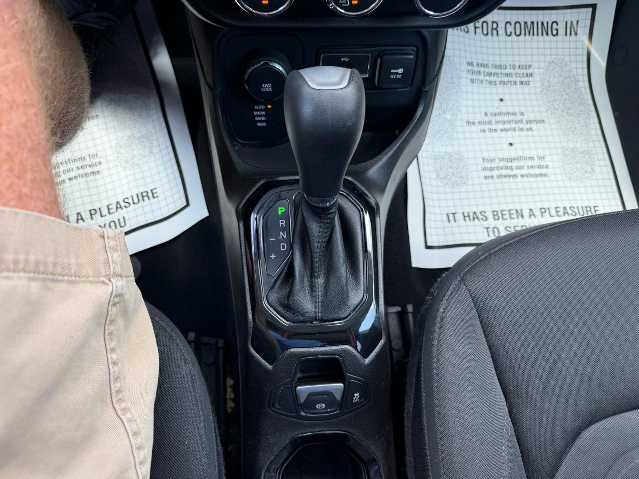 Jeep Renegade Latitude 4WD 2017