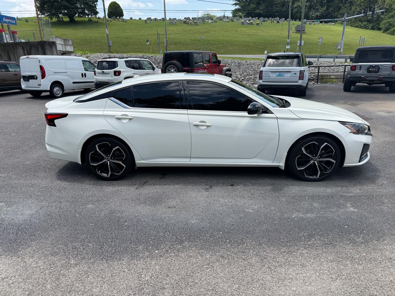 Nissan Altima 2.5 SR 2023